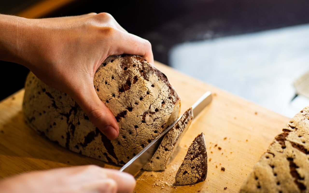 Mild Brown Bread Nußdorfer Landbrot After Lutz Geißler Slicing