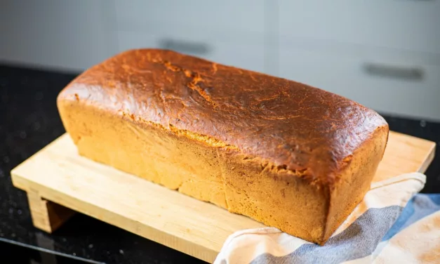 Big Sourdough Sandwich Bread