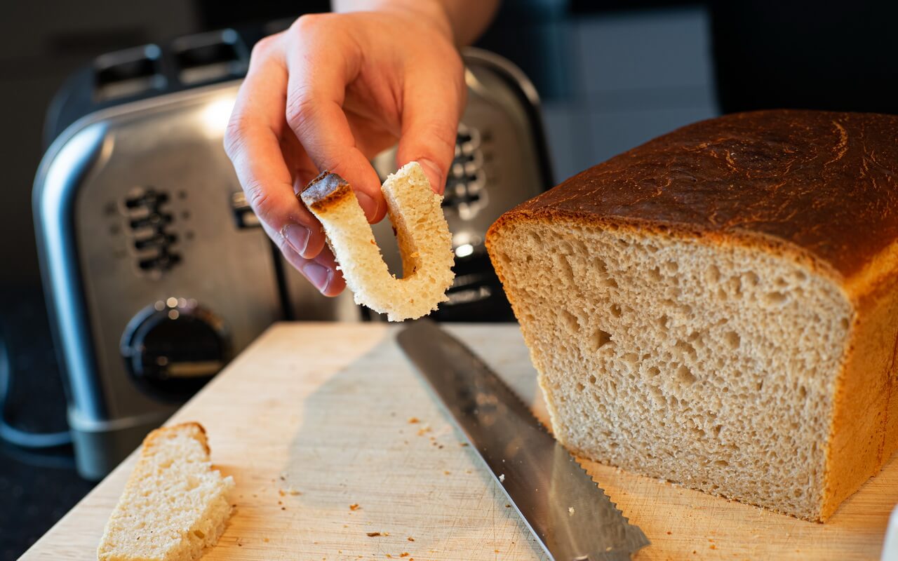 Big Sourdough Sandwich Bread Bending Slice