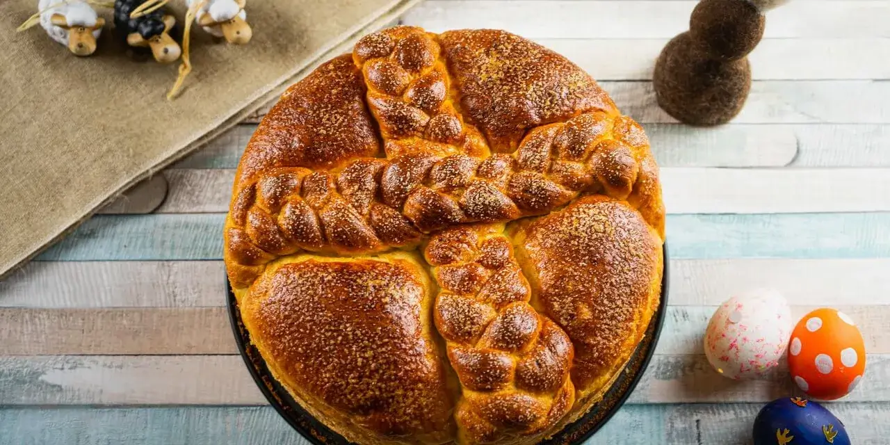 Paska – Traditional Slovak Easter Bread