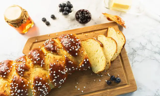 Challah – Braided Sweet Yeast Bread