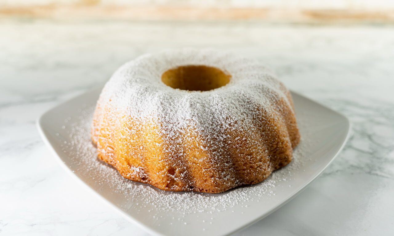 Featured image of post How to Make Classic Vanilla Bundt Cake