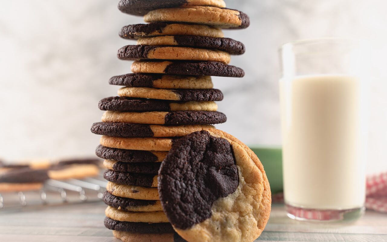 Brookies Brownies And Cookies In One Cookie Tower