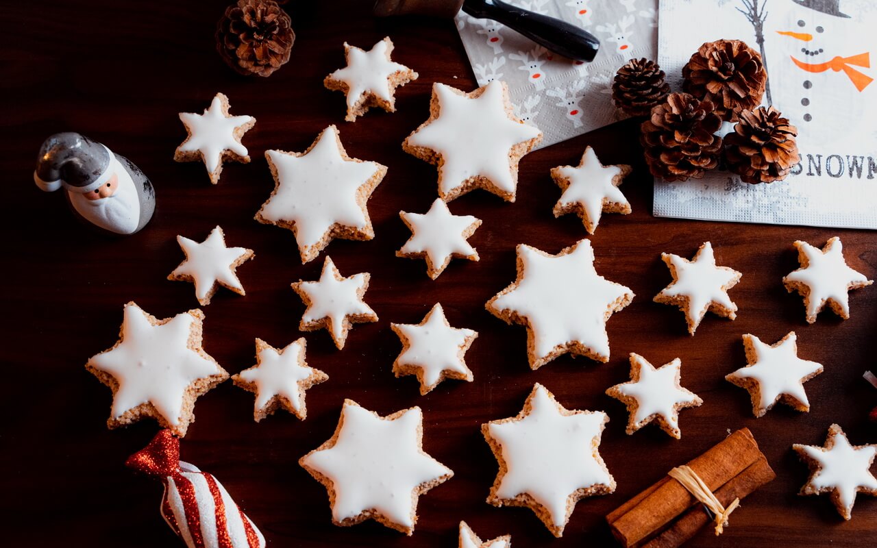 Zimtsterne Cinnamon Star Christmas Cookies On Kitchen Counter